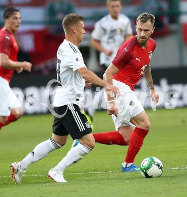 Fussball Laenderspiel. Oesterreich gegen Deutschland. Peter Zulj,(Oesterreich),  Joshua Kimmich  (Deutschland). Klagenfurt Woerthersee Stadion, am 2.6.2018.
Foto: Kuess


---
pressefotos, pressefotografie, kuess, qs, qspictures, sport, bild, bilder, bilddatenbank