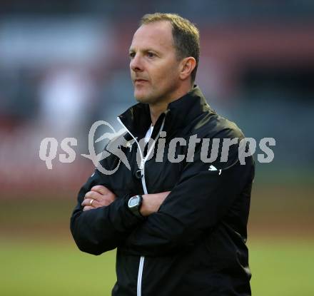 Fussball. Kaerntner Liga. Voelkermarkt gegen FC Lendorf. Trainer Kurt Stuck  (Voelkermarkt). Voelkermarkt, 8.6.2018.
Foto: Kuess
---
pressefotos, pressefotografie, kuess, qs, qspictures, sport, bild, bilder, bilddatenbank