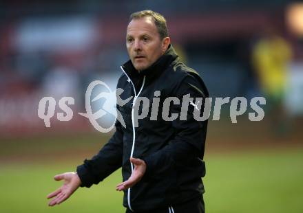 Fussball. Kaerntner Liga. Voelkermarkt gegen FC Lendorf. Trainer Kurt Stuck  (Voelkermarkt). Voelkermarkt, 8.6.2018.
Foto: Kuess
---
pressefotos, pressefotografie, kuess, qs, qspictures, sport, bild, bilder, bilddatenbank