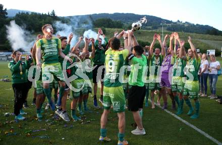 Fussball Kaerntner Liga. Lendorf gegen Annabichler SV.  Jubel (Lendorf). Lendorf, am 15.6.2018.
Foto: Kuess
---
pressefotos, pressefotografie, kuess, qs, qspictures, sport, bild, bilder, bilddatenbank