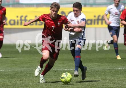 Fussball Laenderspiel. Tournament delle Nazioni. Portugal gegen Norwegen.  Joao Tome,  (portugal), Christos Zaferis (Norwegen). Klagenfurt, am 24.4.2018.
Foto: Kuess
---
pressefotos, pressefotografie, kuess, qs, qspictures, sport, bild, bilder, bilddatenbank