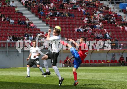 Fussball Laenderspiel. Tournament delle Nazioni. Oesterreich gegen Costa Rica. Jakob Knollmueller, z (Oesterreich), Kendrick Einriquez Cru (Costa Rica). Klagenfurt, am 24.4.2018.
Foto: Kuess
---
pressefotos, pressefotografie, kuess, qs, qspictures, sport, bild, bilder, bilddatenbank