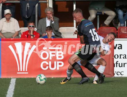 Fussball OEFB Cup. SAK gegen Voelkermarkt. Jurinic Andrej,  (SAK),  Matthias Maierhofer (Voelkermarkt). Klagenfurt, am 20.7.2018.
Foto: Kuess
---
pressefotos, pressefotografie, kuess, qs, qspictures, sport, bild, bilder, bilddatenbank