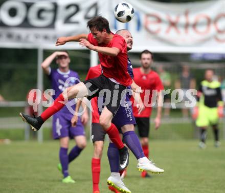 Fussball Unterliga Ost. Gurnitz gegen Eisenkappel. Niklas Maximilian Antonitsch, (Gurnitz), Florian Romano  (Eisenkappel). Gurnitz, am 29.7.2018.
Foto: Kuess
---
pressefotos, pressefotografie, kuess, qs, qspictures, sport, bild, bilder, bilddatenbank