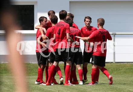 Fussball Unterliga Ost. Gurnitz gegen Eisenkappel. Torjubel  (Gurnitz). Gurnitz, am 29.7.2018.
Foto: Kuess
---
pressefotos, pressefotografie, kuess, qs, qspictures, sport, bild, bilder, bilddatenbank