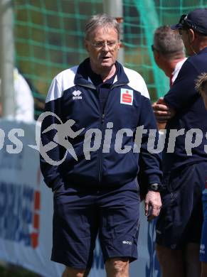 Schuelerliga Semifinale. BG/BRG/SRG Klagenfurt - Lerchenfeld gegen BRG Steyr.  Betreuer Walter Pressinger (Lerchenfeld). Finkenstein, am 26.6.2018.
Foto: Kuess
---
pressefotos, pressefotografie, kuess, qs, qspictures, sport, bild, bilder, bilddatenbank