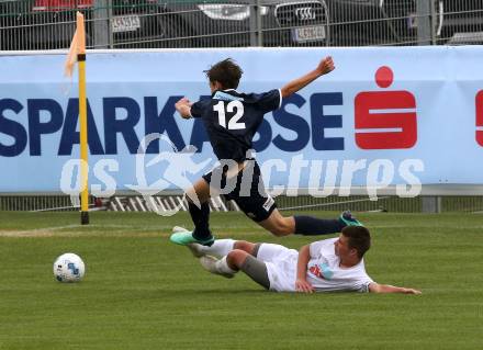Fussball Schuelerliga. Bundesmeisterschaft. Finale. BG/BRG/SRG Klagenfurt-Lerchenfeld U13 gegen NSMS 10 Wendstattgasse U13. Marvo Modritsch,  (Lerchenfeld), Efe Arac (Wendstattgasse). Landskron, am 28.6.2018.
Foto: Kuess
---
pressefotos, pressefotografie, kuess, qs, qspictures, sport, bild, bilder, bilddatenbank