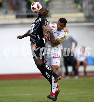 Fussball tipico Bundesliga. RZ Pellets WAC gegen FK Austria Wien. Dever Akeem Orgill,  (WAC), Igor Julio Dos Santos De Paulo (Austria Wien). Wolfsberg, am 5.8.2018.
Foto: Kuess

---
pressefotos, pressefotografie, kuess, qs, qspictures, sport, bild, bilder, bilddatenbank