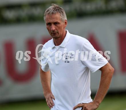 Fussball. Kaerntner Liga. SAK gegen St. Michael/Bleiburg. Trainer Wolfgang Andreas Eberhard  (SAK). Klagenfurt, 3.8.2018.
Foto: Kuess
---
pressefotos, pressefotografie, kuess, qs, qspictures, sport, bild, bilder, bilddatenbank