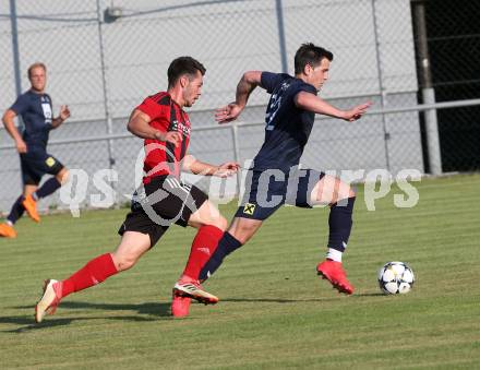 Fussball. Kaerntner Liga. St. Jakob/Rosental gegen Matrei. Wolfgang Michael Sereinig (St. Jakob), Rene Scheiber (Matrei). St. Jakob, 4.8.2018.
Foto: Kuess
---
pressefotos, pressefotografie, kuess, qs, qspictures, sport, bild, bilder, bilddatenbank