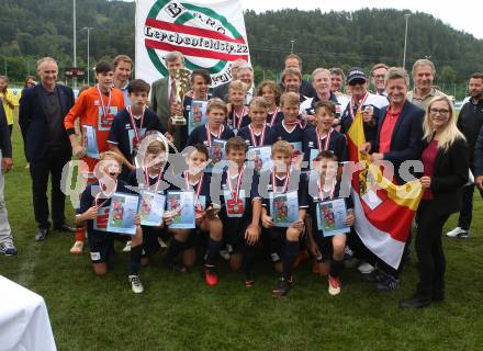 Fussball Schuelerliga. Bundesmeisterschaft. Finale. BG/BRG/SRG Klagenfurt-Lerchenfeld U13 gegen NSMS 10 Wendstattgasse U13. Jubel Lerchenfeld. Landskron, am 28.6.2018.
Foto: Kuess
---
pressefotos, pressefotografie, kuess, qs, qspictures, sport, bild, bilder, bilddatenbank