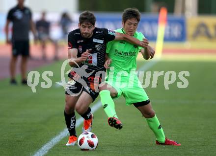 Fussball Testspiel. RZ Pellets WAC gegen Hannover 96.  Michael Novak (WAC), Genki Haraguchi  (Hannover). Wolfsberg, am 1.8.2018.
Foto: Kuess
---
pressefotos, pressefotografie, kuess, qs, qspictures, sport, bild, bilder, bilddatenbank