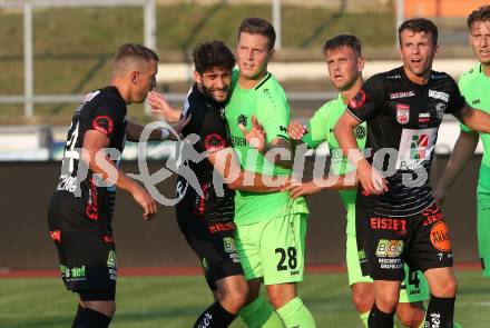 Fussball Testspiel. RZ Pellets WAC gegen Hannover 96.  Christopher Wernitznig, Michael Novak, Lukas Schmitz (WAC), Kevin Wimmer (Hannover). Wolfsberg, am 1.8.2018.
Foto: Kuess
---
pressefotos, pressefotografie, kuess, qs, qspictures, sport, bild, bilder, bilddatenbank