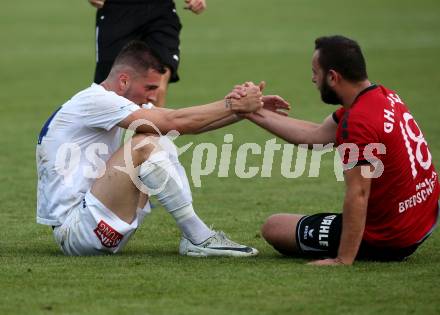 Fussball. Kaerntner Liga. SAK gegen St. Michael/Bleiburg. Zoran Vukovic,  (SAK),  Blaz Mohar (St. Michael). Klagenfurt, 3.8.2018.
Foto: Kuess
---
pressefotos, pressefotografie, kuess, qs, qspictures, sport, bild, bilder, bilddatenbank