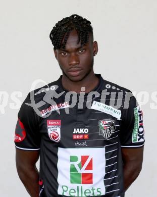 Fussball Bundesliga. WAC.  Mannschaftsfototermin, Portrait.   Ash Kigbu. Wolfsberg, am 31.7.2018.
Foto: Kuess
---
pressefotos, pressefotografie, kuess, qs, qspictures, sport, bild, bilder, bilddatenbank