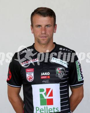 Fussball Bundesliga. WAC.  Mannschaftsfototermin, Portrait.   Lukas Schmitz. Wolfsberg, am 31.7.2018.
Foto: Kuess
---
pressefotos, pressefotografie, kuess, qs, qspictures, sport, bild, bilder, bilddatenbank