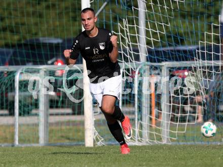 Fussball 1. KLasse C. Kappel gegen Feistritz/Rosental. Torjubel Elvis Pasic (Feistritz). Kappel, am 4.8.2018.
Foto: Kuess
---
pressefotos, pressefotografie, kuess, qs, qspictures, sport, bild, bilder, bilddatenbank
