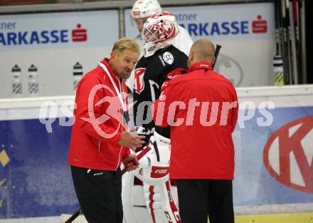 Eishockey Bundesliga. EC KAC. Training. Trainer Petri Matikainen, Co-Trainer Jarno Mensonen. Klagenfurt, 6.8.2018.
Foto: Kuess
---
pressefotos, pressefotografie, kuess, qs, qspictures, sport, bild, bilder, bilddatenbank