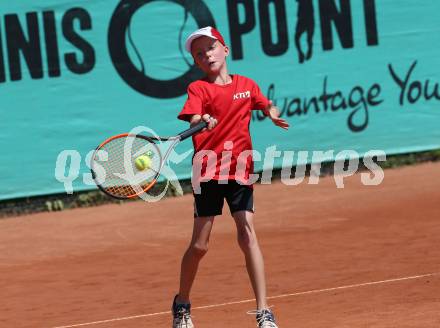 Tennis. Alpe Adria Kids Tour. Kaernten vs. Slowenien.   Paul Lukas Puaschitz. Klagenfurt, 4.8.2018.
Foto: Kuess
---
pressefotos, pressefotografie, kuess, qs, qspictures, sport, bild, bilder, bilddatenbank