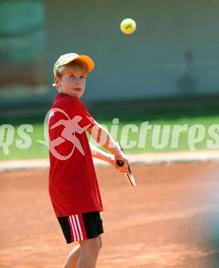 Tennis. Alpe Adria Kids Tour. Kaernten vs. Slowenien. Paul Schindler. Klagenfurt, 4.8.2018.
Foto: Kuess
---
pressefotos, pressefotografie, kuess, qs, qspictures, sport, bild, bilder, bilddatenbank