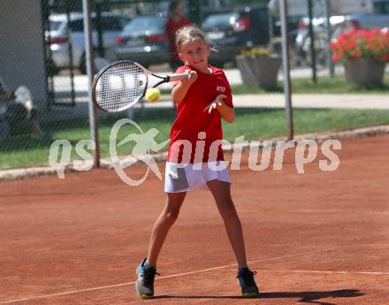 Tennis. Alpe Adria Kids Tour. Kaernten vs. Slowenien.  Lena Moertl. Klagenfurt, 4.8.2018.
Foto: Kuess
---
pressefotos, pressefotografie, kuess, qs, qspictures, sport, bild, bilder, bilddatenbank