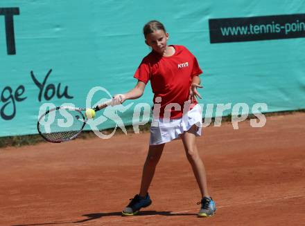 Tennis. Alpe Adria Kids Tour. Kaernten vs. Slowenien.  Lena Moertl. Klagenfurt, 4.8.2018.
Foto: Kuess
---
pressefotos, pressefotografie, kuess, qs, qspictures, sport, bild, bilder, bilddatenbank
