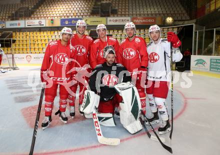 Eishockey Bundesliga. EC KAC. Robin Gartner, Adam Comrie,  Nick Petersen, Siim Liivik , Mitch Wahl, Lars Haugen . Klagenfurt, 6.8.2018.
Foto: Kuess
---
pressefotos, pressefotografie, kuess, qs, qspictures, sport, bild, bilder, bilddatenbank
