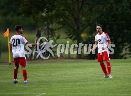Fussball. Kaerntner Liga. Lind gegen Woelfnitz.  Torjubel Lukas Michael Rutnig (Woelfnitz). Lind, 18.8.2018.
Foto: Kuess
---
pressefotos, pressefotografie, kuess, qs, qspictures, sport, bild, bilder, bilddatenbank