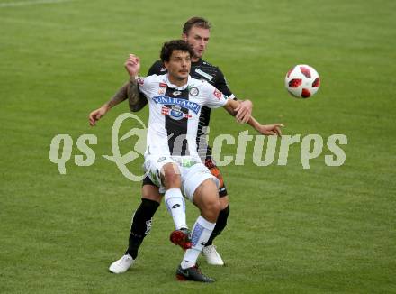 Fussball tipico Bundesliga. RZ Pellets WAC gegen SK Puntigamer Sturm Graz.  Michael Sollbauer,  (WAC), Philipp Hosiner (Graz). Wolfsberg, am 25.8.2018.
Foto: Kuess

---
pressefotos, pressefotografie, kuess, qs, qspictures, sport, bild, bilder, bilddatenbank