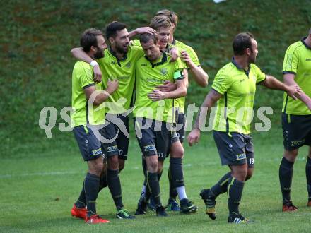 Fussball. Kaerntner Liga. Lind gegen Woelfnitz. Torjubel Peter Stojanovic, Mario Zagler, Sven Unterguggenberger, Lukas Gritschacher, Michael Unterguggenberger (Lind). Lind, 18.8.2018.
Foto: Kuess
---
pressefotos, pressefotografie, kuess, qs, qspictures, sport, bild, bilder, bilddatenbank