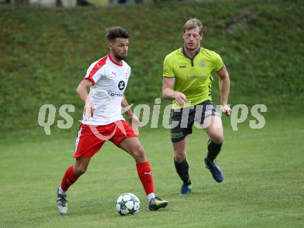 Fussball. Kaerntner Liga. Lind gegen Woelfnitz. Peter Rainer (Lind),  Edmand Reka (Woelfnitz). Lind, 18.8.2018.
Foto: Kuess
---
pressefotos, pressefotografie, kuess, qs, qspictures, sport, bild, bilder, bilddatenbank