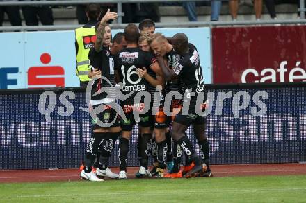 Fussball tipico Bundesliga. RZ Pellets WAC gegen SK Puntigamer Sturm Graz.  Torjubel Marc Andre Schmerboeck, Manfred Gollner, Mario Leitgeb, Michael Liendl, Michael Sollbauer (WAC). Wolfsberg, am 25.8.2018.
Foto: Kuess

---
pressefotos, pressefotografie, kuess, qs, qspictures, sport, bild, bilder, bilddatenbank