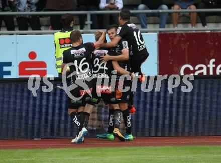 Fussball tipico Bundesliga. RZ Pellets WAC gegen SK Puntigamer Sturm Graz.  Torjubel Marc Andre Schmerboeck, Manfred Gollner, Mario Leitgeb, Michael Liendl (WAC). Wolfsberg, am 25.8.2018.
Foto: Kuess

---
pressefotos, pressefotografie, kuess, qs, qspictures, sport, bild, bilder, bilddatenbank