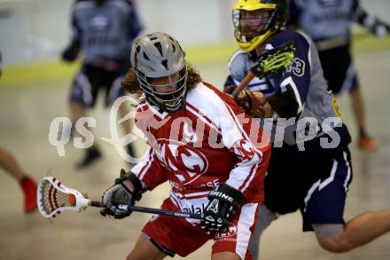 Lacrosse. KAC gegen Vienna Monarchs Lacrosse. Emil Landgrebe (KAC), Andreas Leitgeb (Vienna).Klagenfurt, am 12.8.2018.
Foto: Kuess
---
pressefotos, pressefotografie, kuess, qs, qspictures, sport, bild, bilder, bilddatenbank