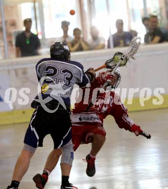 Lacrosse. KAC gegen Vienna Monarchs Lacrosse. Anderlik Thomas, (KAC),  Andreas Leitgeb  (Vienna). Klagenfurt, am 12.8.2018.
Foto: Kuess
---
pressefotos, pressefotografie, kuess, qs, qspictures, sport, bild, bilder, bilddatenbank