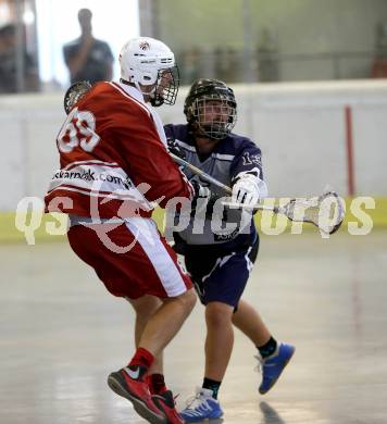 Lacrosse. KAC gegen Vienna Monarchs Lacrosse.   Stefan Erber,  (KAC),  David Kastelic (Vienna). Klagenfurt, am 12.8.2018.
Foto: Kuess
---
pressefotos, pressefotografie, kuess, qs, qspictures, sport, bild, bilder, bilddatenbank