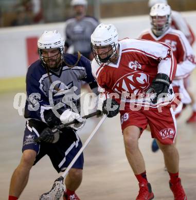 Lacrosse. KAC gegen Vienna Monarchs Lacrosse. Stefan Erber (KAC), Adrian Balasch (Vienna). Klagenfurt, am 12.8.2018.
Foto: Kuess
---
pressefotos, pressefotografie, kuess, qs, qspictures, sport, bild, bilder, bilddatenbank
