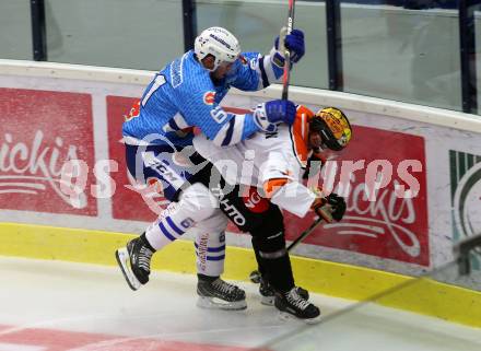 Eishockey Testspiel. EC VSV gegen KooKoo. Patrick Spannring, (VSV), Erik Karlsson  (KooKoo). Villach, am 1.9.2018.
Foto: Kuess 


---
pressefotos, pressefotografie, kuess, qs, qspictures, sport, bild, bilder, bilddatenbank