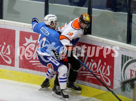 Eishockey Testspiel. EC VSV gegen KooKoo. Alexander Lahoda, (VSV), Erik Karlsson (KooKoo). Villach, am 1.9.2018.
Foto: Kuess 


---
pressefotos, pressefotografie, kuess, qs, qspictures, sport, bild, bilder, bilddatenbank