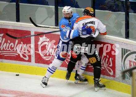 Eishockey Testspiel. EC VSV gegen KooKoo. Matt Pelech, (VSV), Brendan Odonnell  (KooKoo). Villach, am 1.9.2018.
Foto: Kuess 


---
pressefotos, pressefotografie, kuess, qs, qspictures, sport, bild, bilder, bilddatenbank