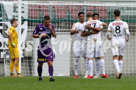 Fussball 2. Liga. SK Austria Klagenfurt gegen Young Violets Austria Wien. Torjubel Ewandro Felipe De Lima Costa, Aleksandar Jukic, Florian Hainka  (Young Violets). Klagenfurt, am 2.9.2018.
Foto: Kuess
---
pressefotos, pressefotografie, kuess, qs, qspictures, sport, bild, bilder, bilddatenbank