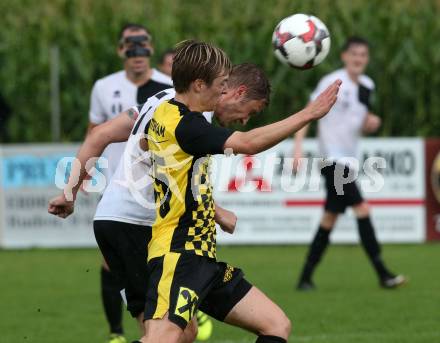 Fussball 1. Klasse D. Griffen gegen Haimburg. Mathias Lukas Aichwalder,  (Griffen), Manuel Trad (Haimburg). Griffen, am 1.9.2018.
Foto: Kuess
---
pressefotos, pressefotografie, kuess, qs, qspictures, sport, bild, bilder, bilddatenbank