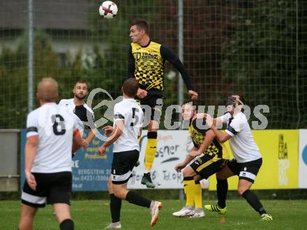 Fussball 1. Klasse D. Griffen gegen Haimburg. Mirel Sinanovic, Sandro Philipp Seifried (Griffen), Michael Dobrounig, Ozbej Janet (Haimburg). Griffen, am 1.9.2018.
Foto: Kuess
---
pressefotos, pressefotografie, kuess, qs, qspictures, sport, bild, bilder, bilddatenbank