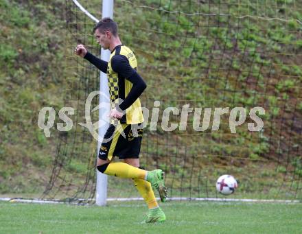 Fussball 1. Klasse D. Griffen gegen Haimburg. Torjubel Mirel Sinanovic (Griffen). Griffen, am 1.9.2018.
Foto: Kuess
---
pressefotos, pressefotografie, kuess, qs, qspictures, sport, bild, bilder, bilddatenbank