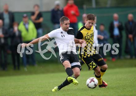 Fussball 1. Klasse D. Griffen gegen Haimburg. Vinzenz Martin Benger,  (Griffen), Florian Baumann (Haimburg). Griffen, am 1.9.2018.
Foto: Kuess
---
pressefotos, pressefotografie, kuess, qs, qspictures, sport, bild, bilder, bilddatenbank