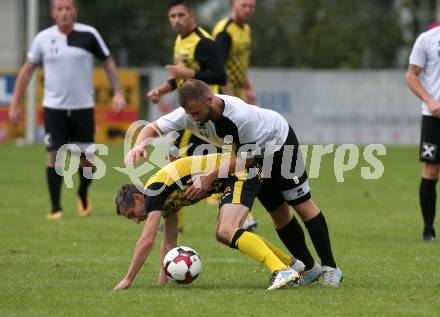 Fussball 1. Klasse D. Griffen gegen Haimburg. Kevin Rutter, (Griffen),  Marcel Grilz (Haimburg). Griffen, am 1.9.2018.
Foto: Kuess
---
pressefotos, pressefotografie, kuess, qs, qspictures, sport, bild, bilder, bilddatenbank