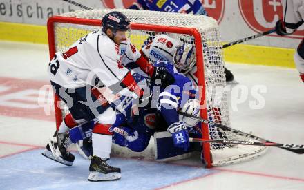 EBEL. Eishockey Bundesliga. EC VSV gegen KHL Medvescak Zagreb. MacGregor Sharp,  (VSV), Ivan Puzic (Zagreb). Villach, am 1.9.2018.
Foto: Kuess 


---
pressefotos, pressefotografie, kuess, qs, qspictures, sport, bild, bilder, bilddatenbank