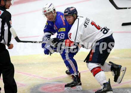 EBEL. Eishockey Bundesliga. EC VSV gegen KHL Medvescak Zagreb. Felix Maxa,  (VSV), Sebastien Sylvestre (Zagreb). Villach, am 1.9.2018.
Foto: Kuess 


---
pressefotos, pressefotografie, kuess, qs, qspictures, sport, bild, bilder, bilddatenbank