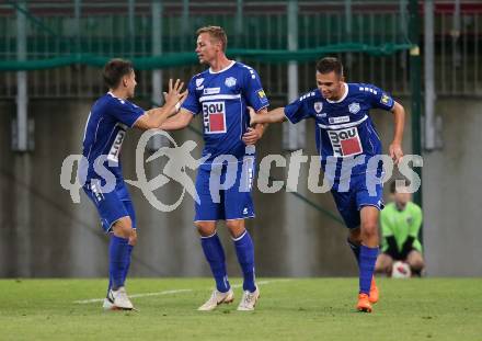 Fussball 2. Liga. SK Austria Klagenfurt gegen SC Wiener Neustadt. Torjubel Roman Kienast, Julian Peter Goelles,Filip Faletar  (Wiener Neustadt). Klagenfurt, am 23.9.2018.
Foto: Kuess
---
pressefotos, pressefotografie, kuess, qs, qspictures, sport, bild, bilder, bilddatenbank