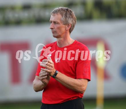 Fussball Kaerntner Liga. SAK gegen KAC 1909. Trainer Wolfgang Andreas Eberhard (SAK). Klagenfurt, am 21.9.2018. Foto: Kuess
---
pressefotos, pressefotografie, kuess, qs, qspictures, sport, bild, bilder, bilddatenbank